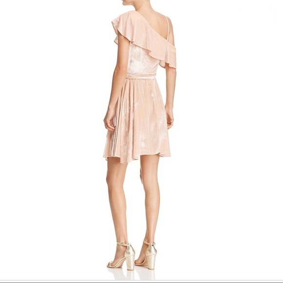 WAYF Cold-Shoulder Velvet Wrap Dress pink ties - Picture 3 of 15